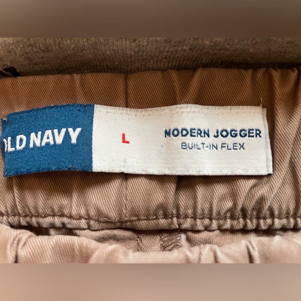 Old navy modern jogger pant